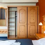 Aquamarina Hotel na wodzie Visegrád