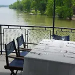 Aquamarina 3*
