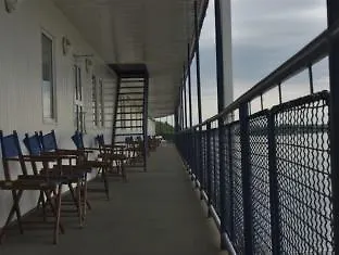 Úszó hotel Aquamarina