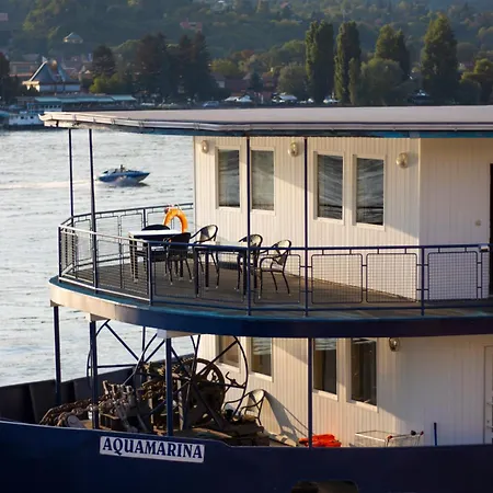 Úszó hotel Aquamarina Visegrád