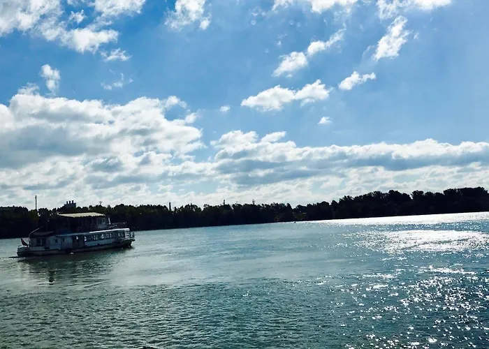 Úszó hotel Aquamarina